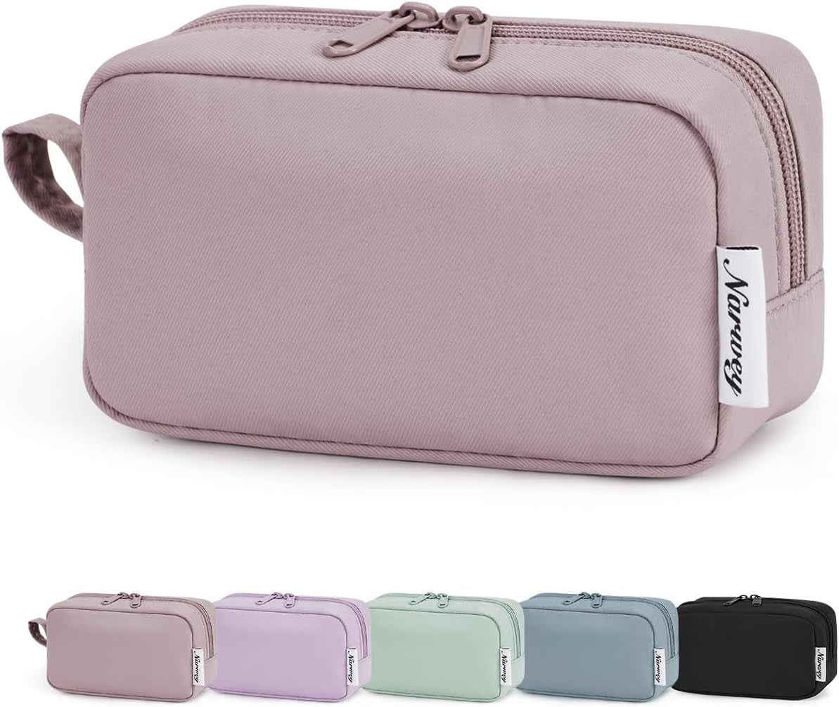 β¨ Checkered Makeup Bag β Travel-Ready & Cute AF (Various colors Large/Small)
