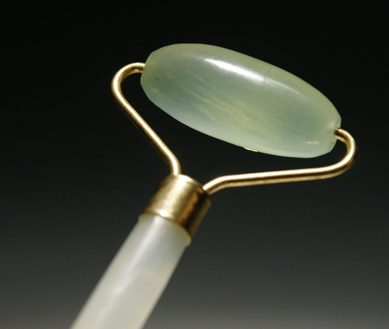 Luos Natural Nephrite Jade Face Massage Roller β Grade AA, 100% Real Jade, Rejuvenates Skin, Improves Circulation, Decorative Box Included β RL014